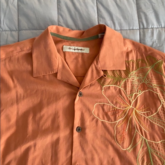 Tommy Bahama original - Picture 1 of 5